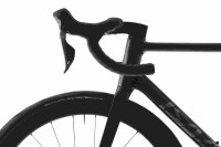 Cestný bicykel Isaac Element Disc SRAM Force AXS čierna