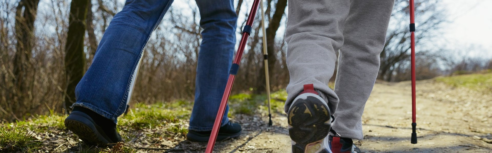 Je nordic walking pre teba? Tu sú jeho výhody a správna technika