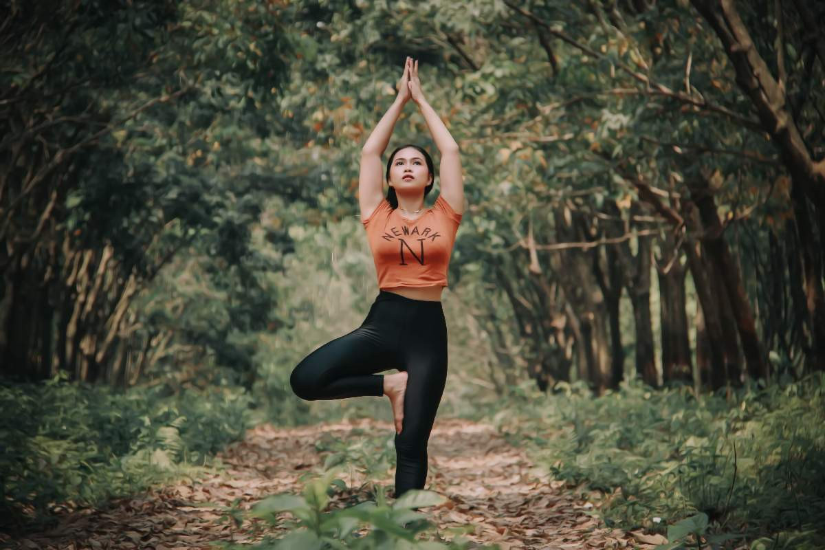 Strom joga cvik pre začiatočníkov