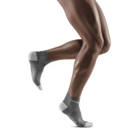 CEP nízke bežecké ponožky ultralight pánske sivé
