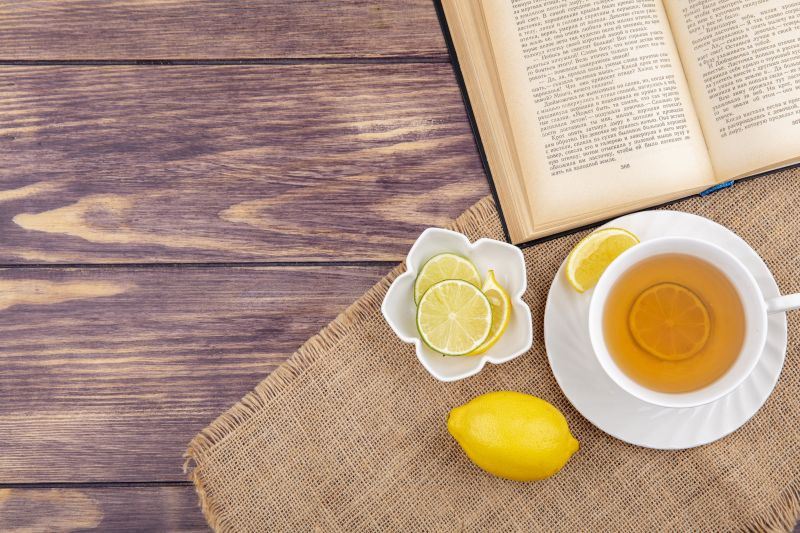 Citrónový čaj s korením na doplnenie vitamínu C