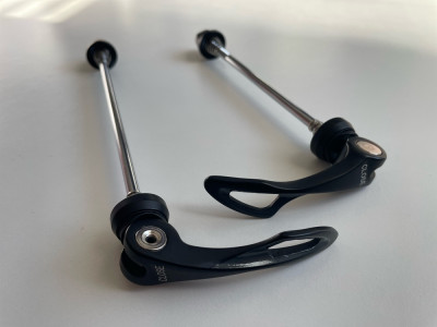 FFWD RA1 alloy / chromoly Quick Release Set
