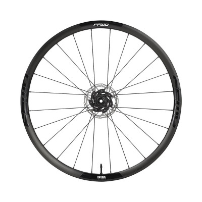 Hliníková kola OUTRIDE gravel (30MM), náboje DT350, barva MattBlack, plášť