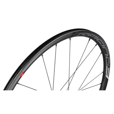 Vypletené koleso FULCRUM RACING 3 DB  28“ - predné