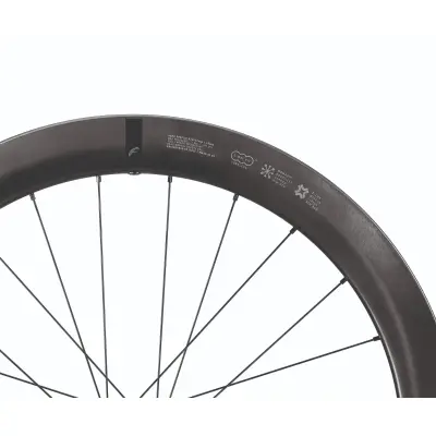 Sada kolies FULCRUM Wind 57 DB 28"