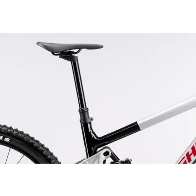 GHOST Riot A Grey isty/Black