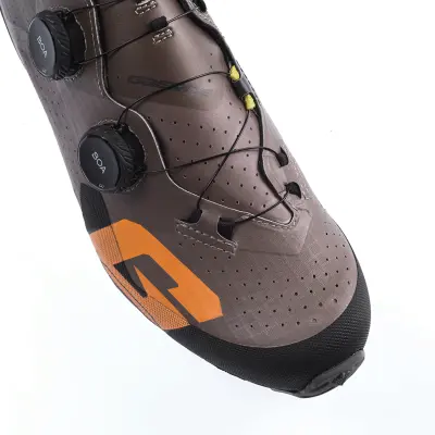 Tretry GAERNE G.ROCK Brown