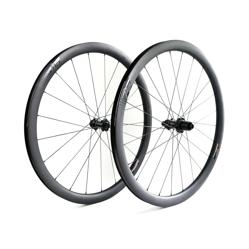 Zapletené kolesá LAPIERRE Road Disc 38 Carbon TL