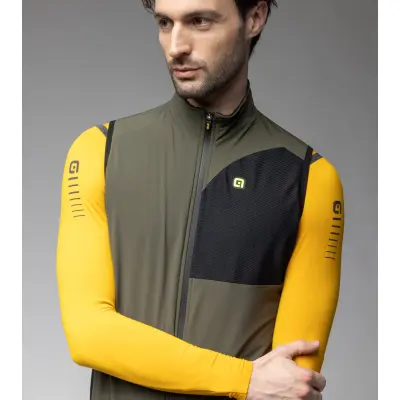 Zimní cyklistická vesta ALÉ pánská RIPARO R-EV1 