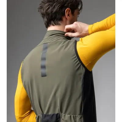 Zimní cyklistická vesta ALÉ pánská RIPARO R-EV1 