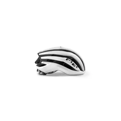 cyklisticka-prila-met-tretnta-mips-cierna-biela
