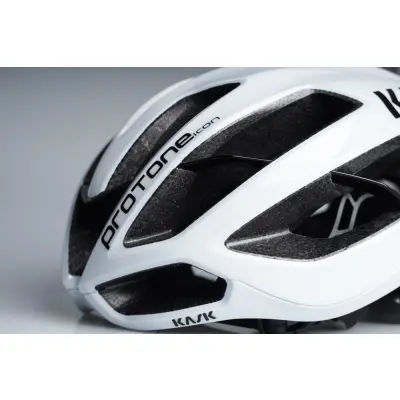 Protone Icon WG11 White_3