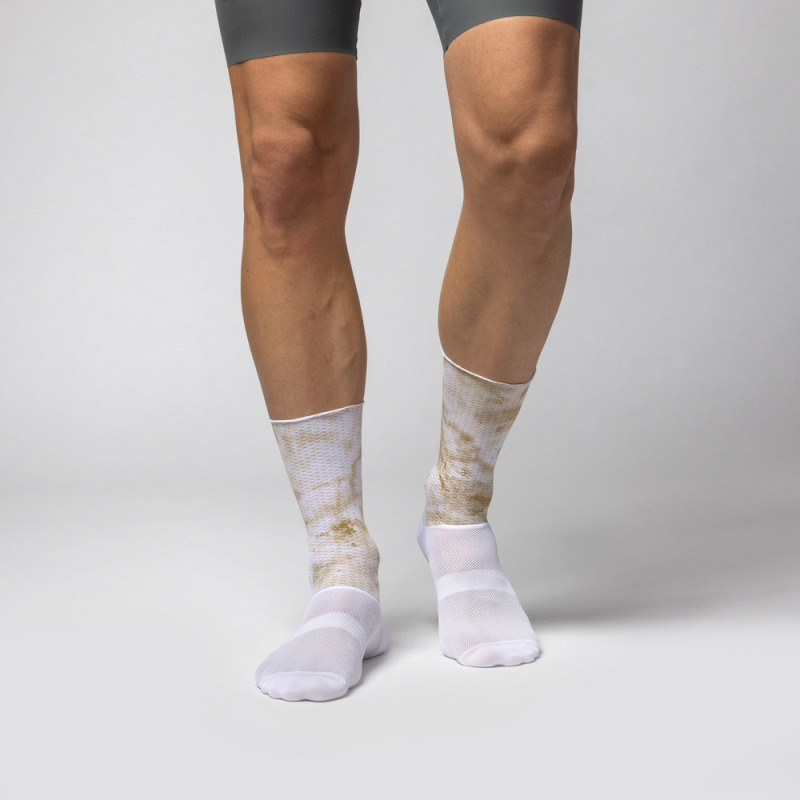 Letné cyklistické ponožky Alé Cycling Typhoon Accessori biele/zlaté