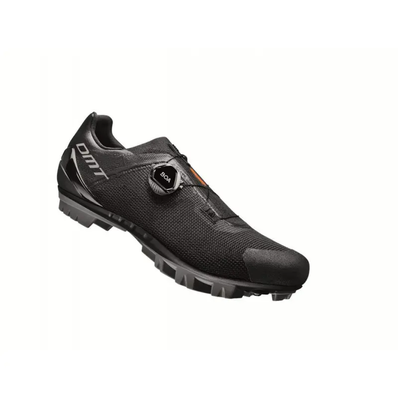 Horské MTB cyklistické tretry DMT KM4 čierna