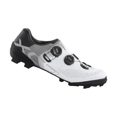 Tretry SHXC702 biele /Vel:46.0