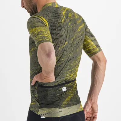 letny-cyklisticky-dres-sportful-cliff-superrgiara-zeleny
