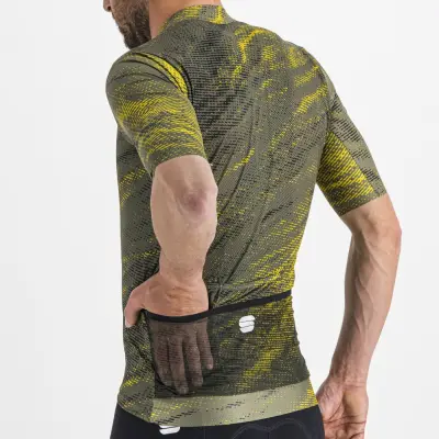 letny-cyklisticky-dres-sportful-cliff-superrgiara-zeleny