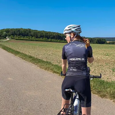 Trenujeme dámsky cyklodres