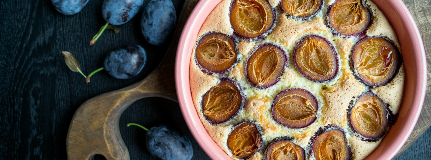 Zdravý recept na jáhlový nákyp s tvarohem a se švestkami