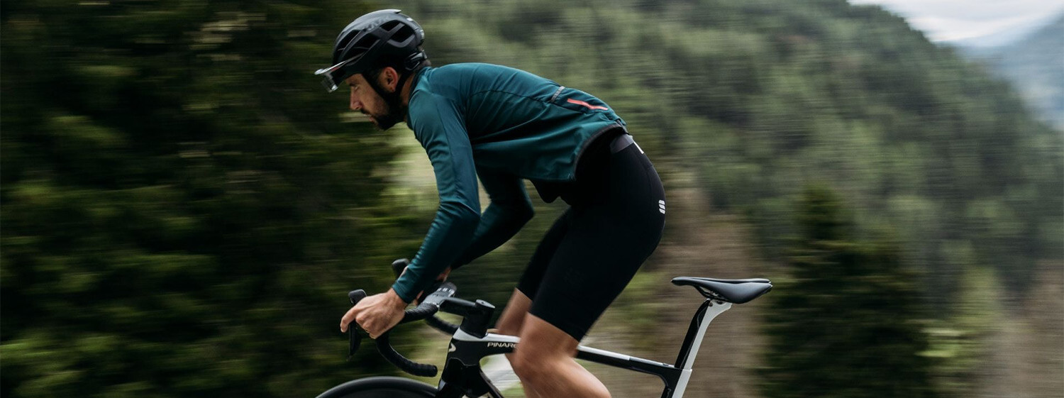 Kolekcia cyklo oblečenia Sportful Fiandre je ideálne počasie na jar a jeseň s funkčnými vlastnosťami