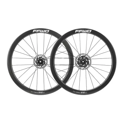 Karbonová kola RYOT44 V2 TEAM TECH (44 mm), DT240 2:1 EXP, White, galuska