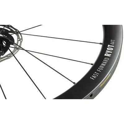 Karbonová kola RYOT44 V2 TEAM TECH (44 mm), DT240 2:1 EXP, White, galuska