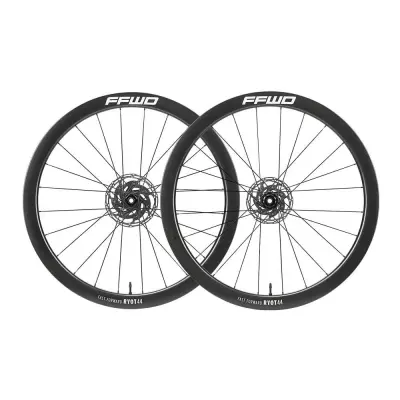 Karbonová kola RYOT44 V2 (44 mm), FFWD N/GAGE 2:1, White, plášť