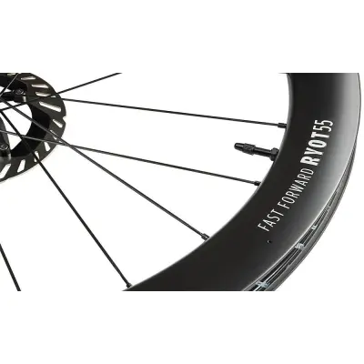 Karbonová kola RYOT55 V2 (55 mm), FFWD N/GAGE 2:1, White, plášť