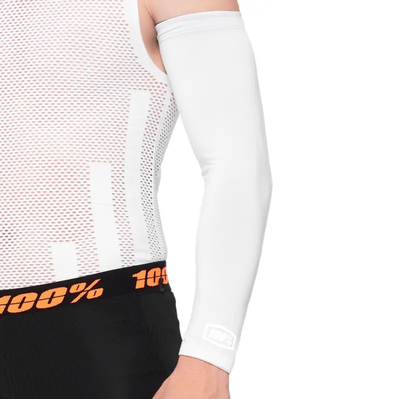 EXCEEDA Arm Sleeve White