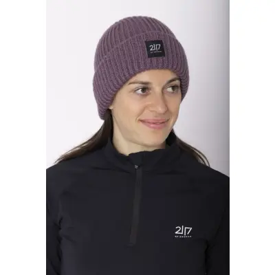 Pletena-Ciapka-2117-Hemse-Fialova