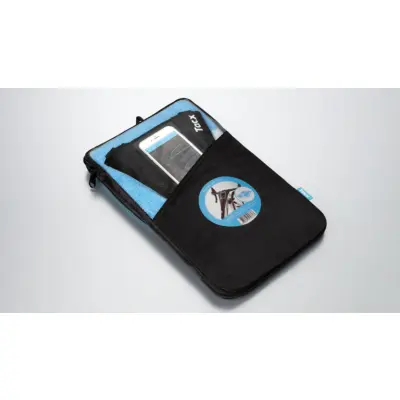 Tacx - ochrana proti potu s púzdrom na smartón + tréiningový uterák