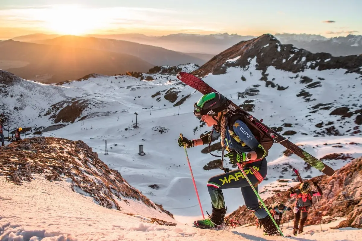 Oblečenie na skialp značky Karpos