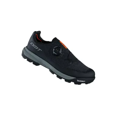 Horske-Off-Road-Tretry-Dmt-Tk10-Cierne