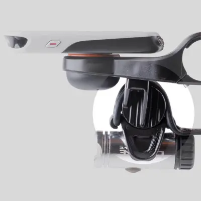 Univerzální adaptér na uchycení světla