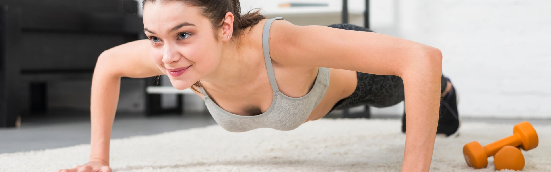 Silový tréningový plán podľa úrovne: Ako napredovať od začiatočníka po pokročilého