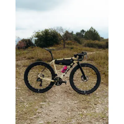 LOOK G85 Speckled Sand/Black Shimano GRX Di2 2X12 Fulcrum Soniq