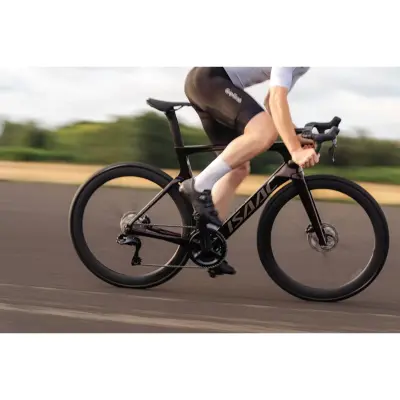 isaac-meson-ruby-red-duraace-di2-xl-7