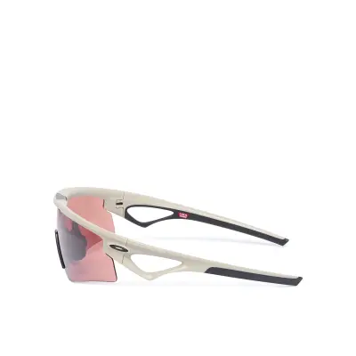 Oakley-Slnecne-Okuliare-Sphaera-Strike-0Oo9531-95310737-Bezova-0000306249684 (2)