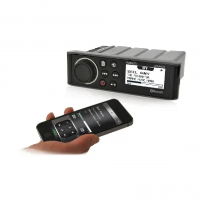 FUSION 70 námorné rádio s Bluetooth 