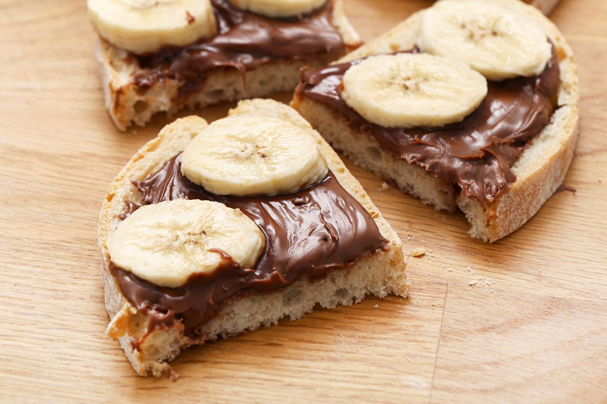 Zdravá nutellová nátierka z lieskových orechov.