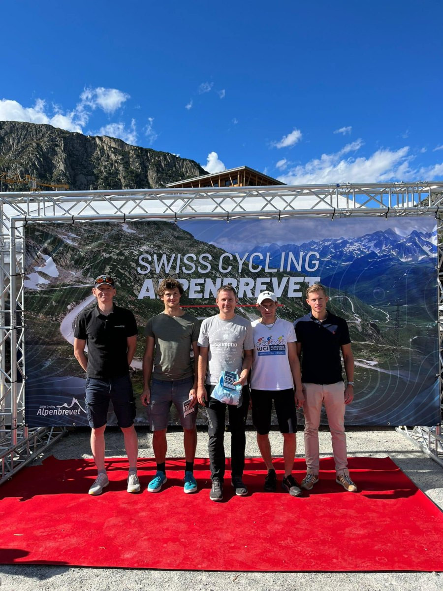 Registrácia Alpenbrevet štart cieľ Andermatt