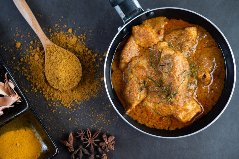 Recept na kuracie kari so škoricou a batátmi