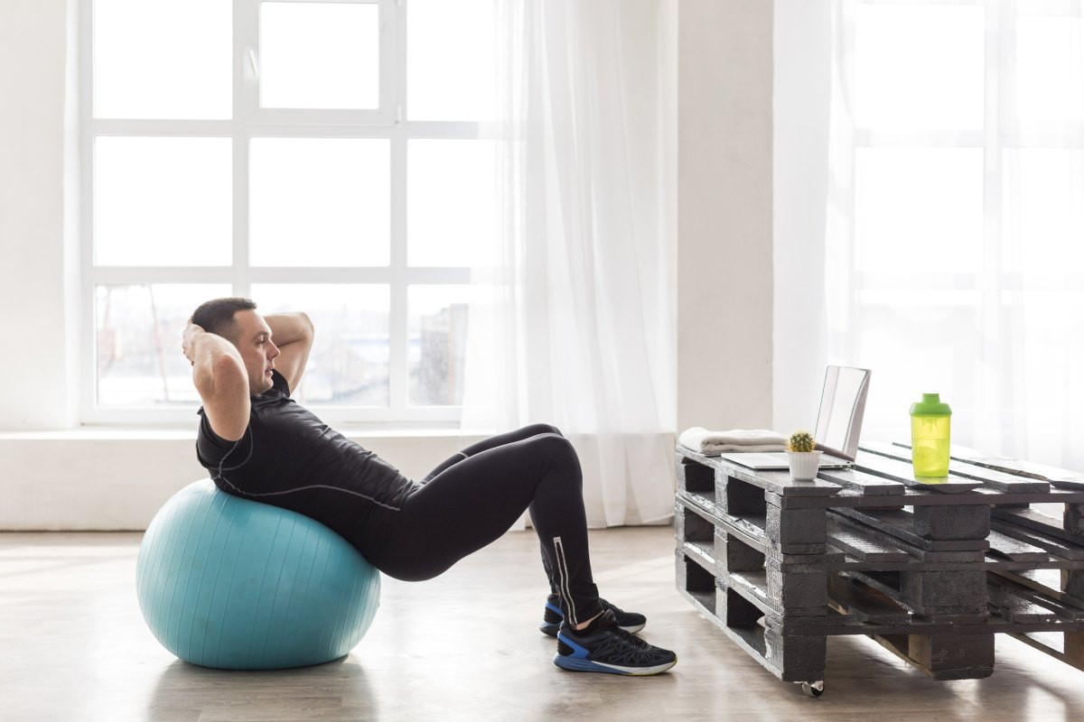 Ako môžem využiť fitloptu Fitlopta je ideálna fitnes pomôcka na domáci tréning