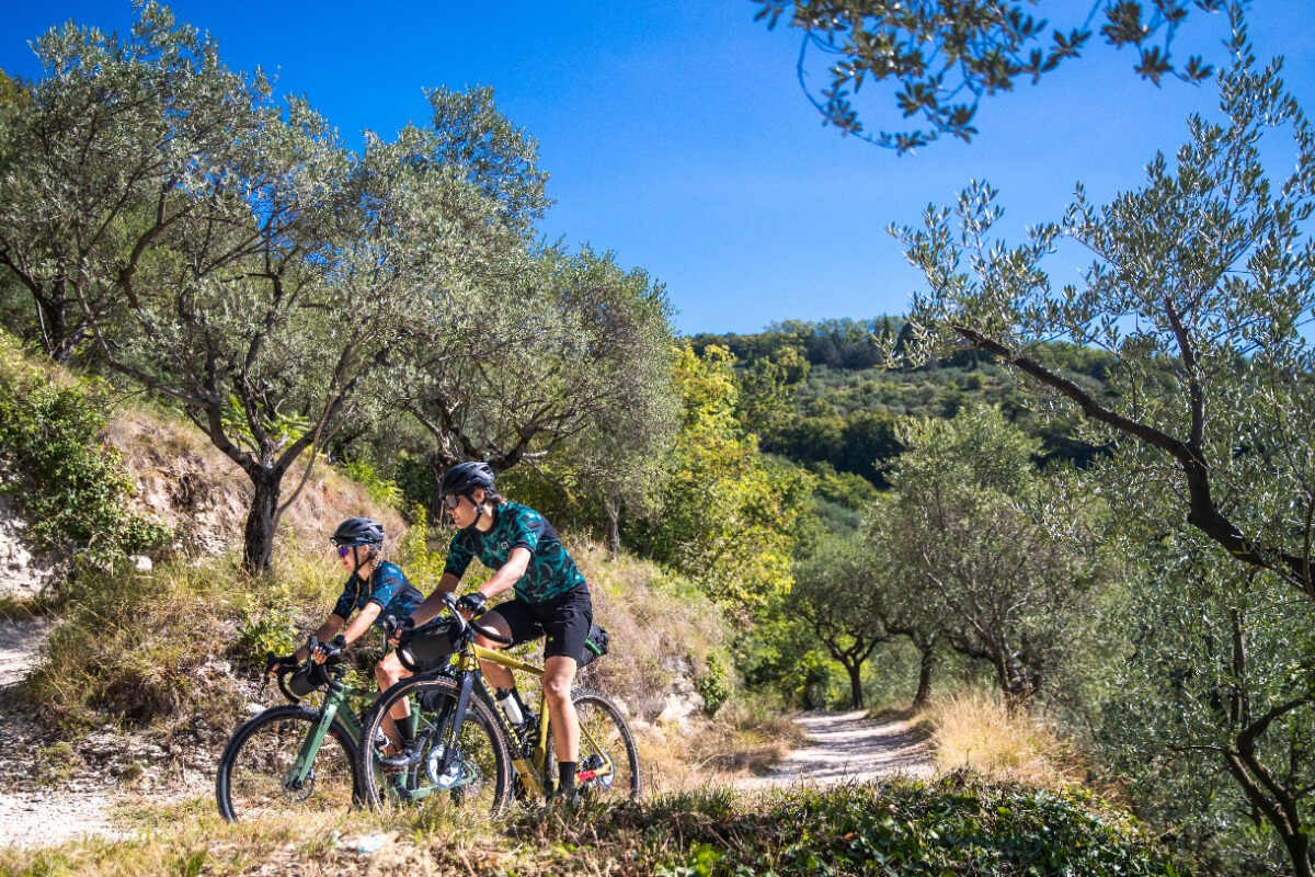 Na čo si musíš dávať pozor pri dlhej jazde na bicykli Diaľková cyklistika je úžasná, no nemaj prehnané očakávania