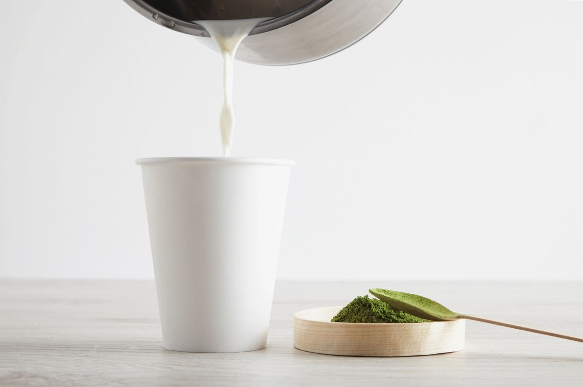Pripravte si vegánske matcha latté